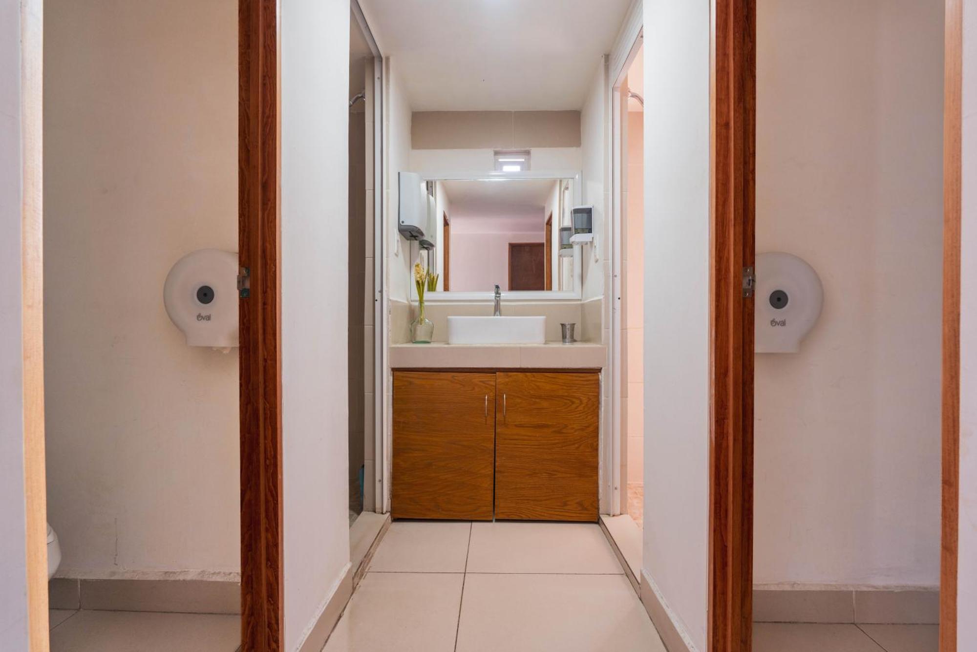 Habitacion Privada En Coliving, Super Ubicacion Hotel เม็กซิโกซิตี้ ภายนอก รูปภาพ